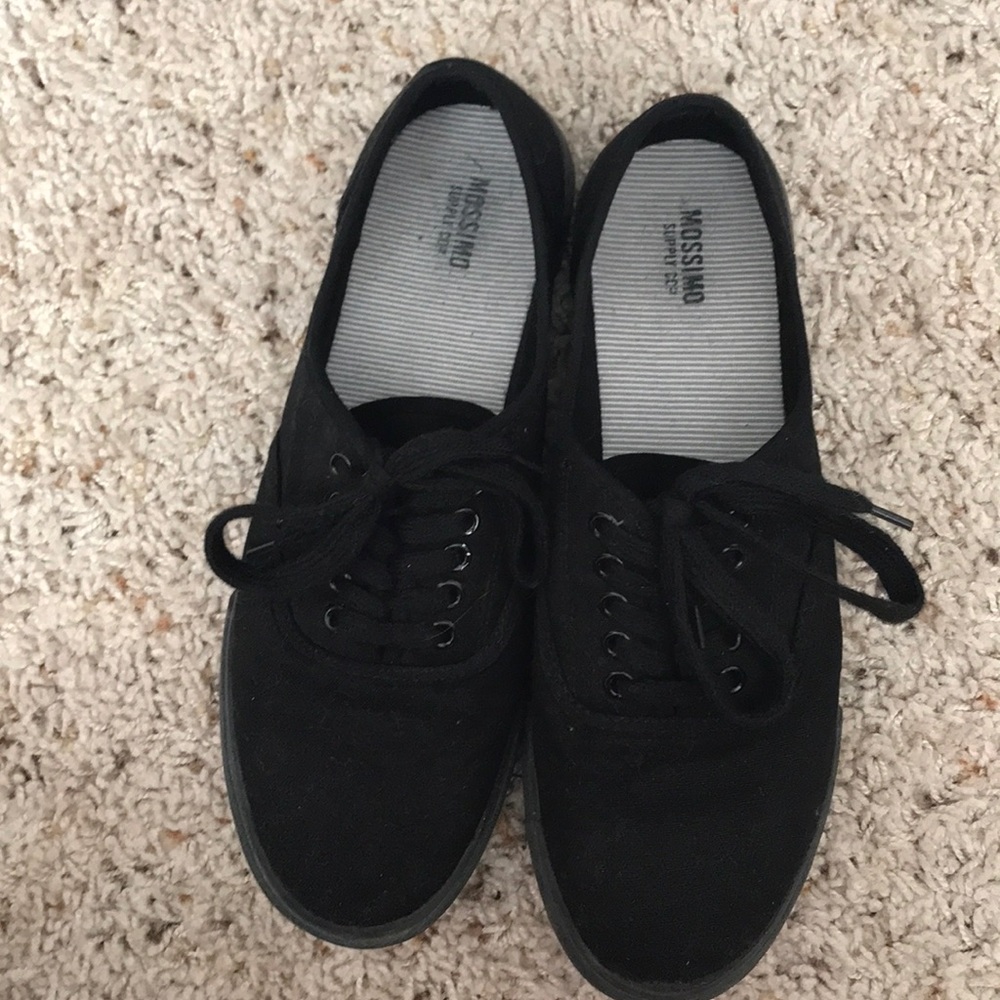 Mossimo Supply Co. Black shoes - Picture 5 of 5